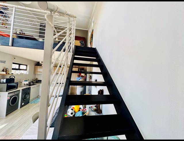 2 BEDROOM FLAT FOR SALE IN BROADACRES